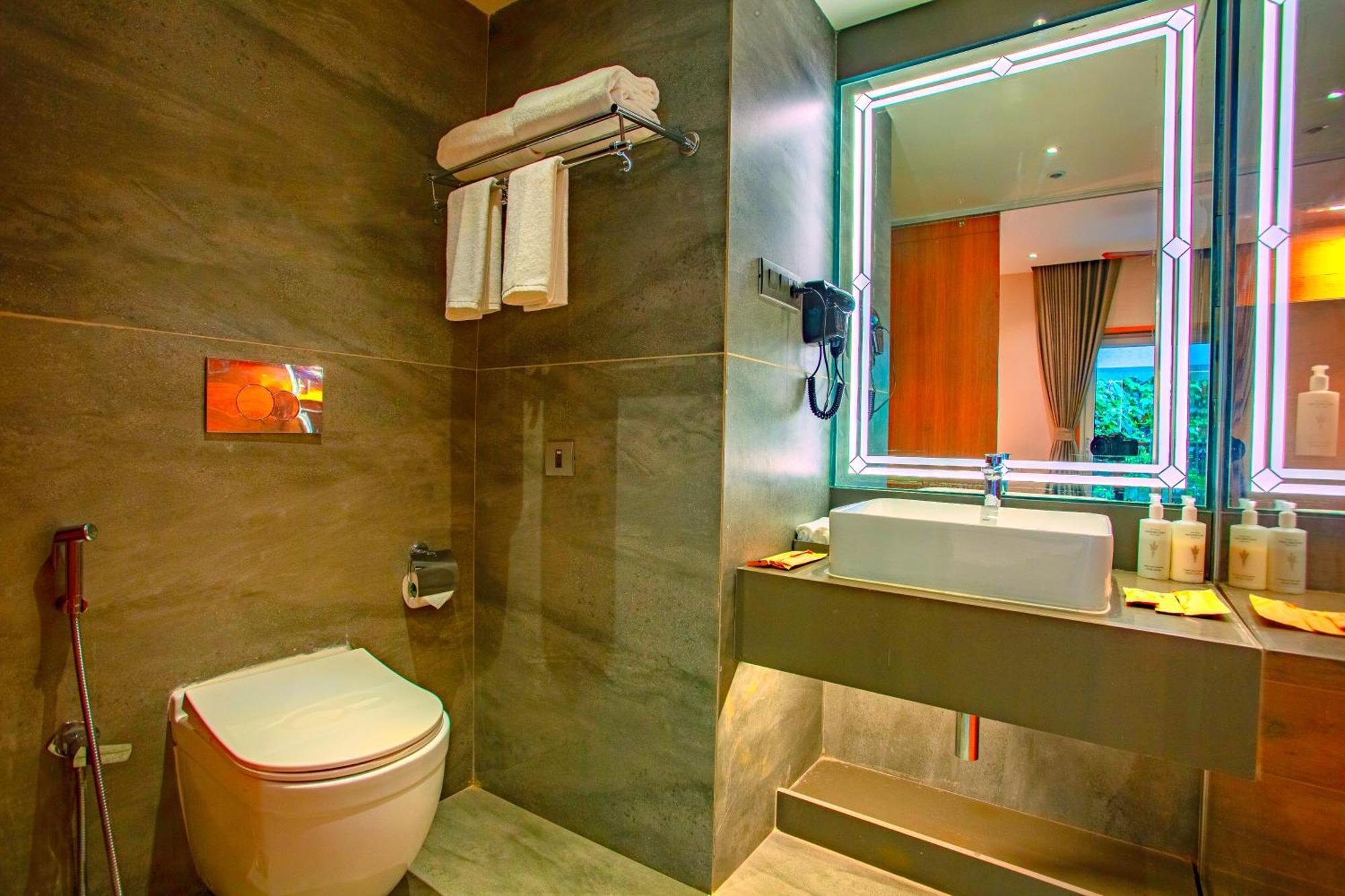 The Hosteller Bam Goa, Assagao Bilik gambar