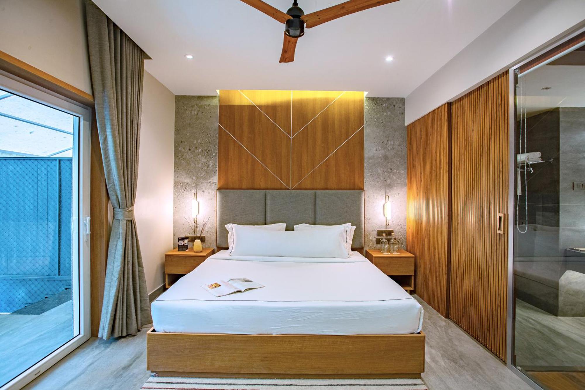 The Hosteller Bam Goa, Assagao Bilik gambar