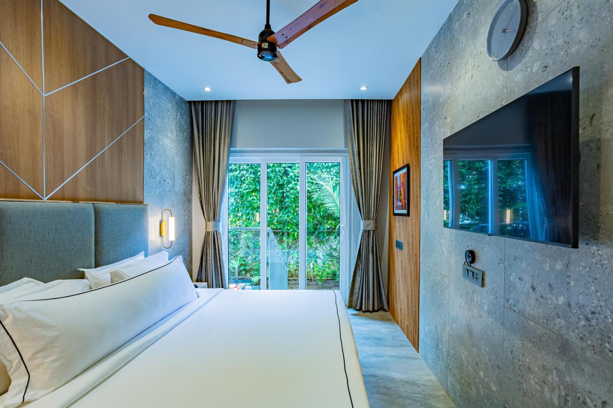 The Hosteller Bam Goa, Assagao Bilik gambar