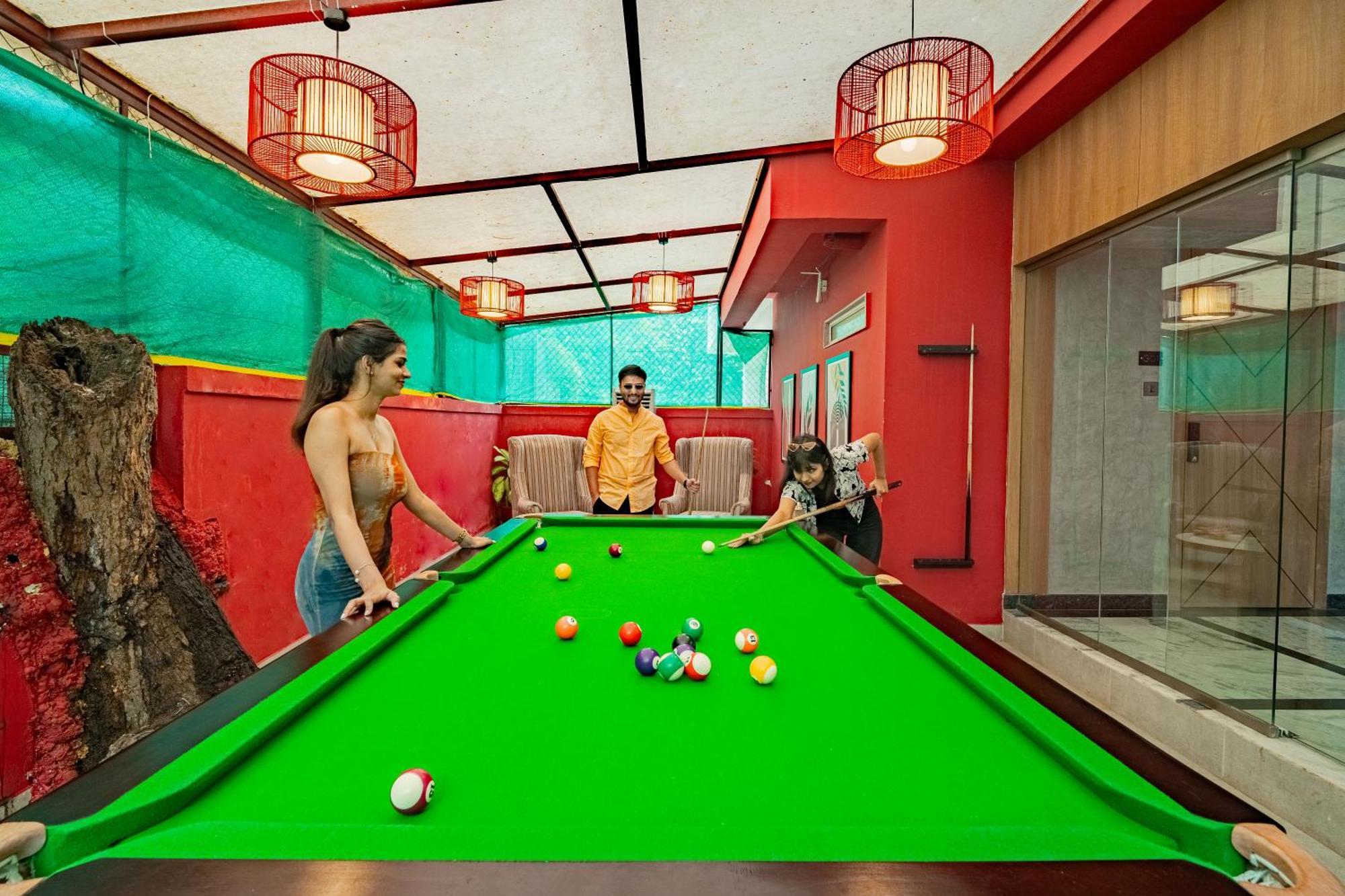 The Hosteller Bam Goa, Assagao Luaran gambar